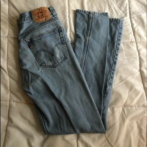 LIGHT WASH VINTAGE LEVIS